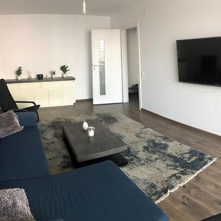 Max Apartament Appartamento Braşov Esterno foto